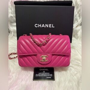 Classic Flap Mini Rectangular in Chevron